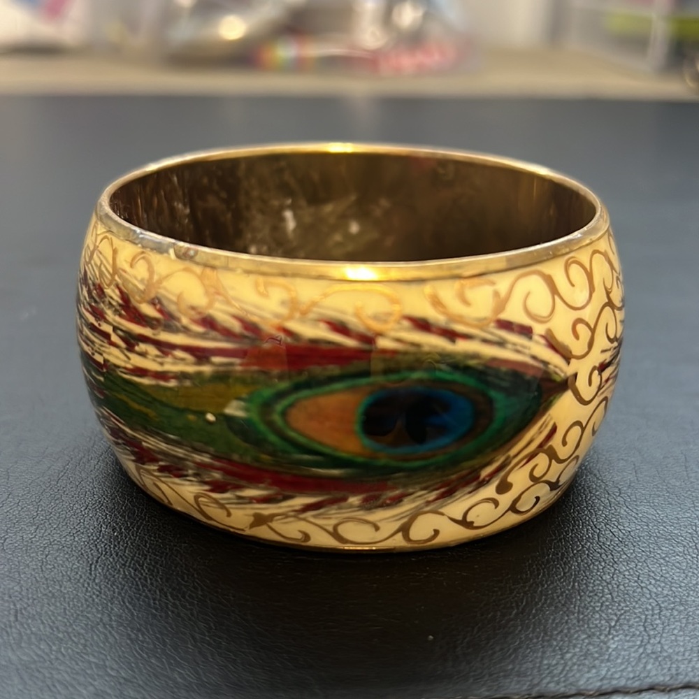 Vintage Gold and Cream Enamel Bangle Bracelet, Peacock Feather, Boho, Retro - Picture 3 of 9